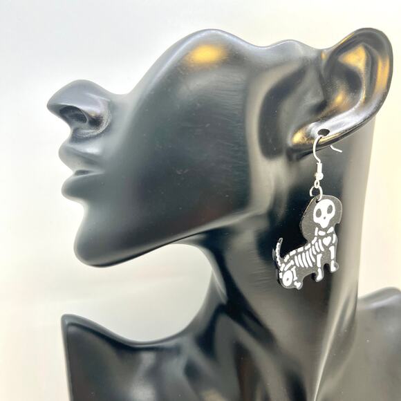 Skeleton Dog Earrings - Halloween Earrings - Weenie Dog Earrings - Dachsund - Picture 7 of 8